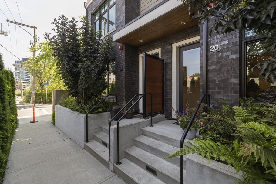 20 1960 Glenaire Drive North Vancouver, BC - 29