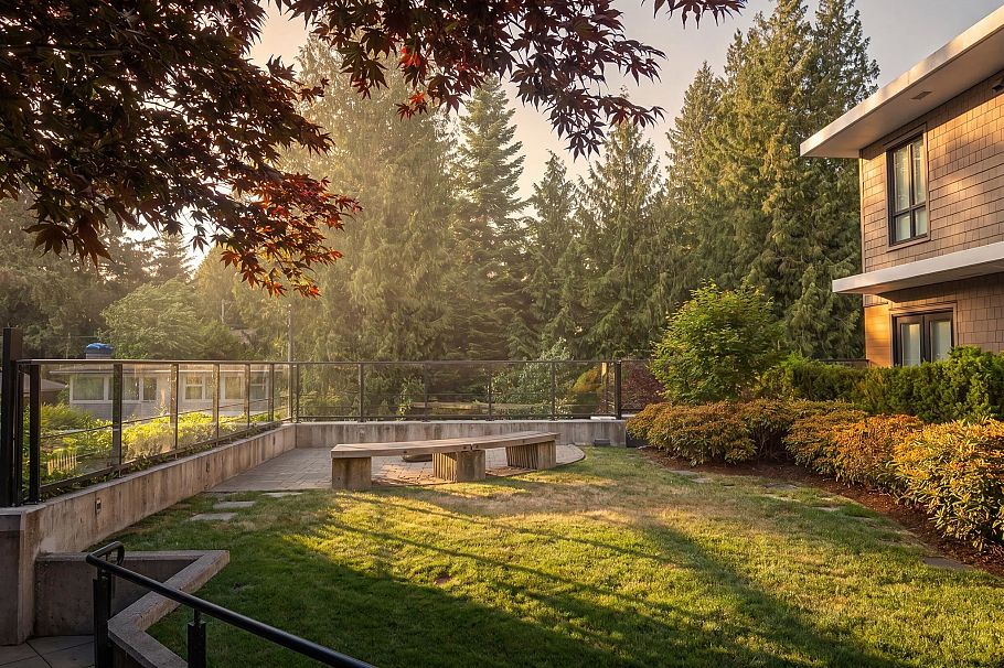 218 3220 Connaught Crescent North Vancouver, BC - 13