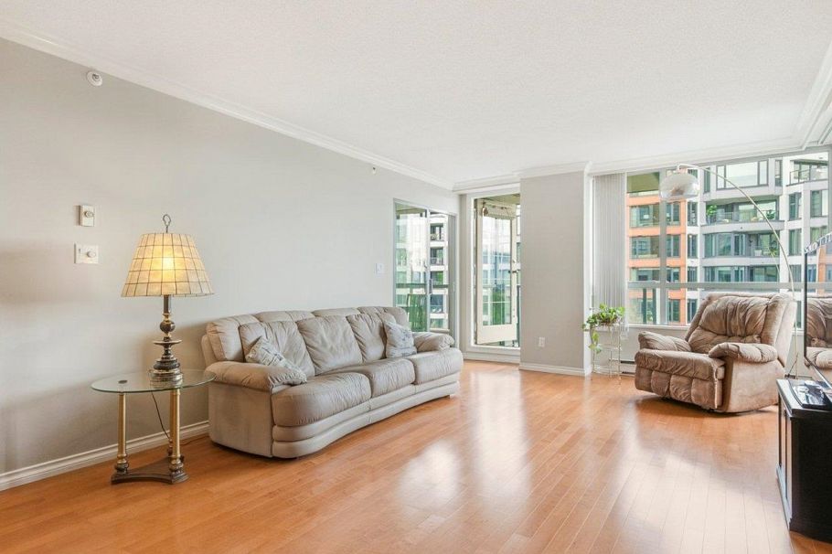 701 2288 Pine Street Vancouver, BC - 7