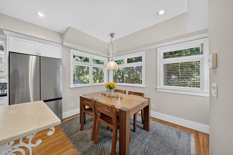 4655 W 6th Avenue Vancouver, BC - 26