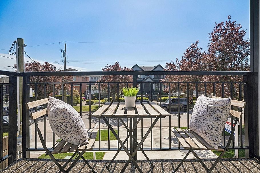 1005 E 55th Avenue Vancouver, BC - 26