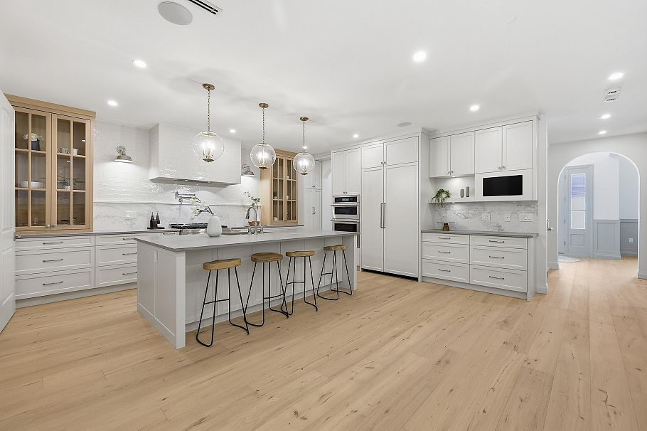 1249 Frederick Road North Vancouver, BC - 12