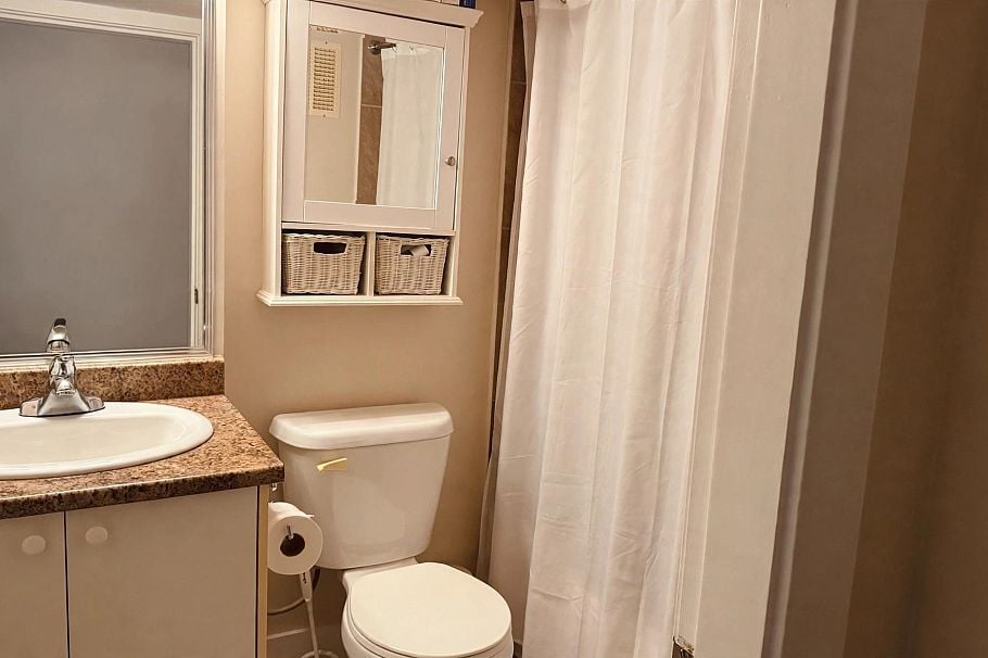 2561 Mcgill Street Vancouver, BC - 15