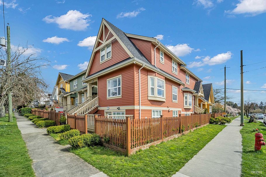 2915 Horley Street Vancouver, BC - 6