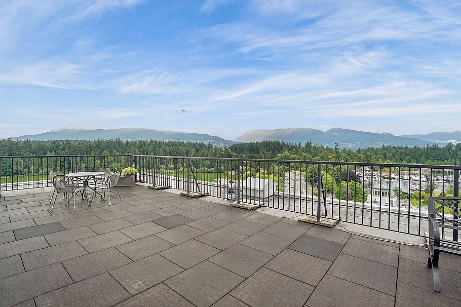 302 710 Chilco Street Vancouver, BC - 30