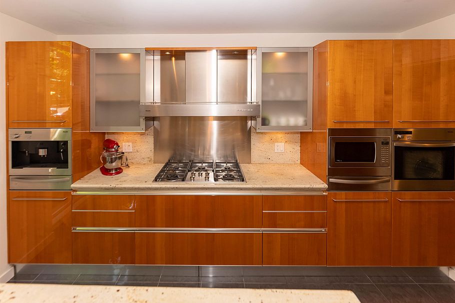 1163 W CORDOVA STREET, Vancouver BC V6C 3T1 Vancouver, BC - 7