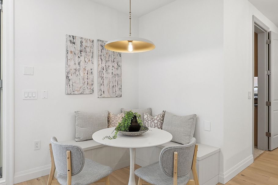 1249 Frederick Road North Vancouver, BC - 14