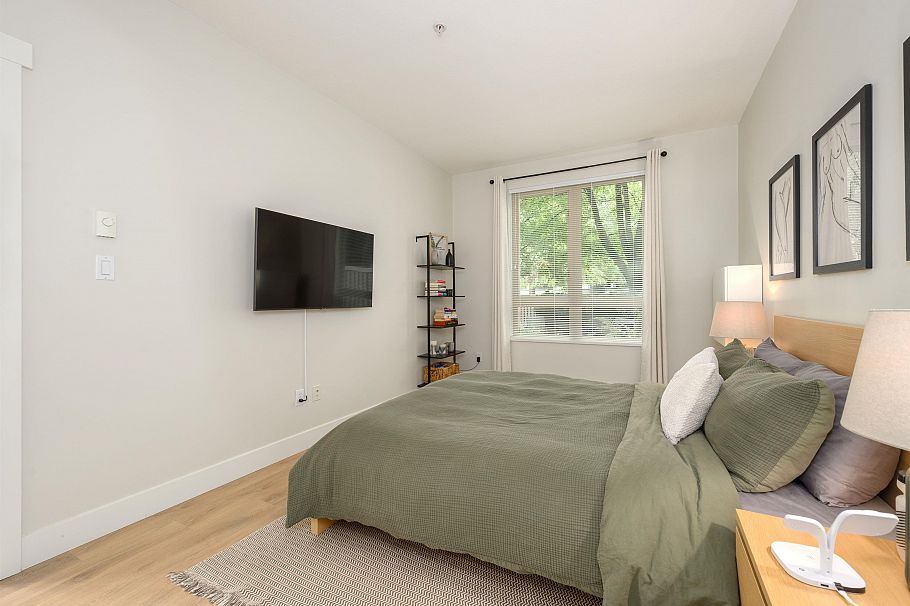 112 2601 Whiteley Court North Vancouver, BC - 15