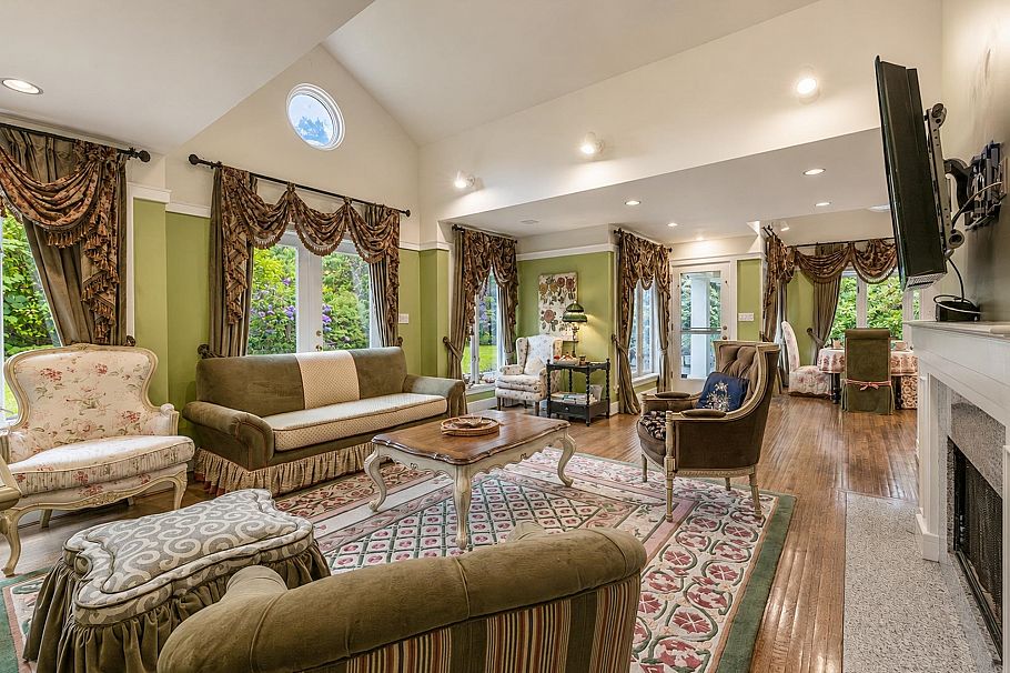 1588 W 29th Avenue Vancouver, BC - 25