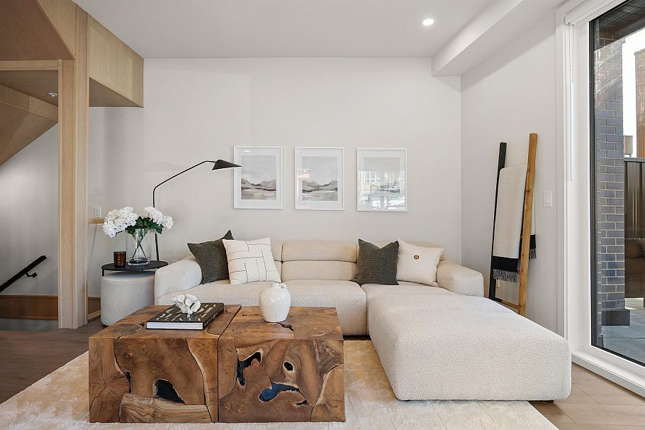 3114 Woodbine Drive North Vancouver, BC - 12