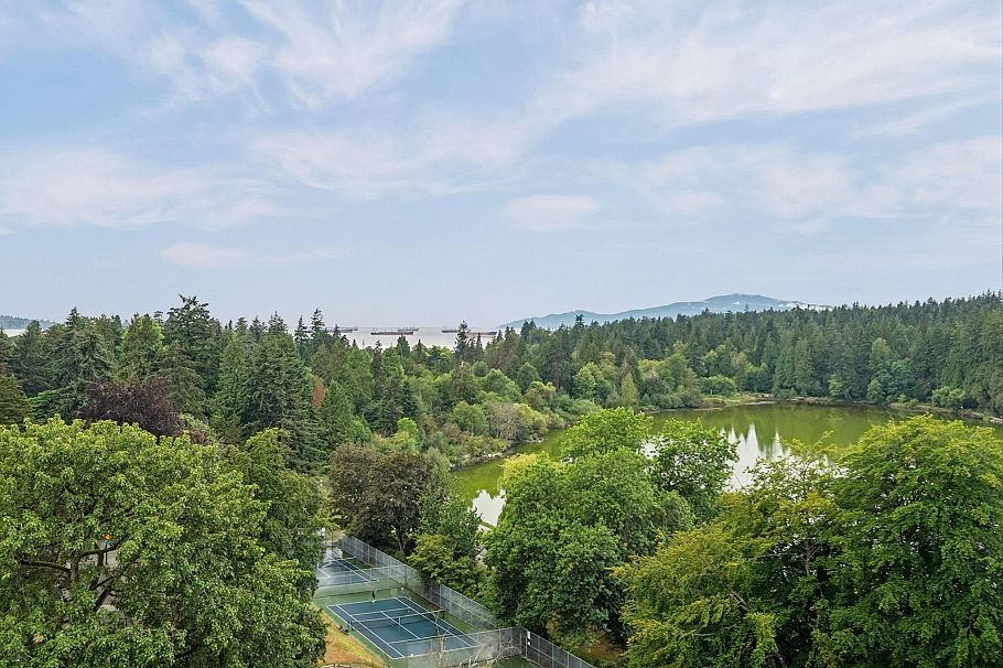 302 710 Chilco Street Vancouver, BC - 24