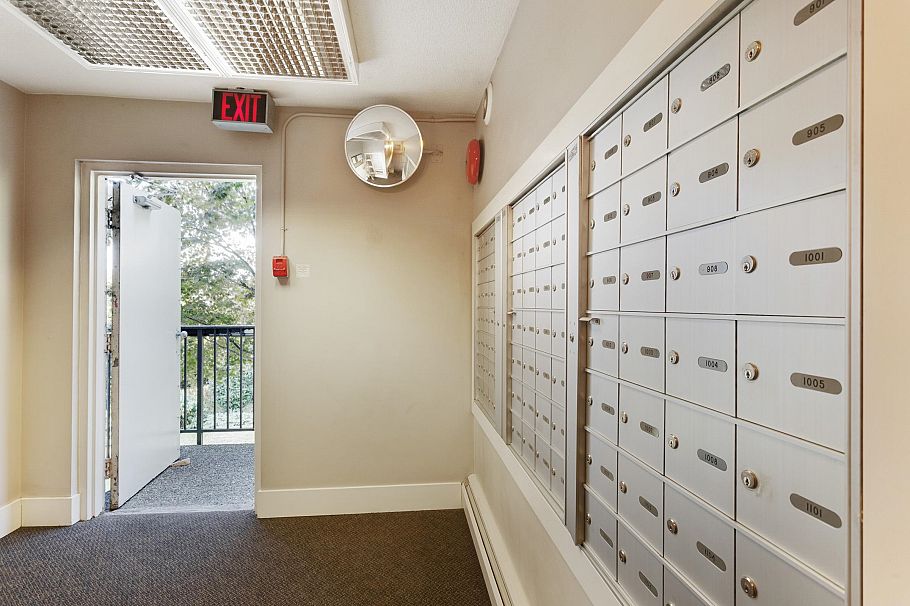 1102 1146 Harwood Street Vancouver, BC - 20
