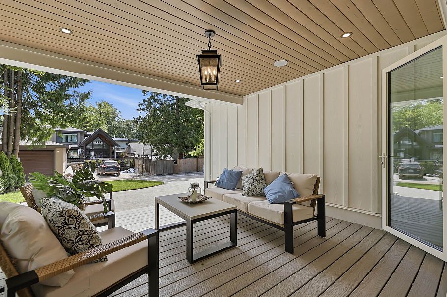1249 Frederick Road North Vancouver, BC - 35