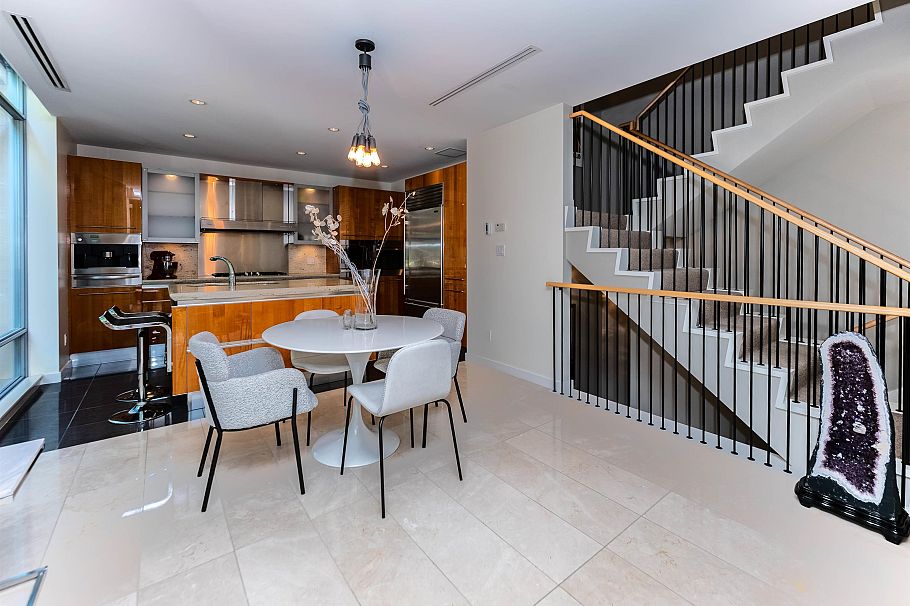 1163 W CORDOVA STREET, Vancouver BC V6C 3T1 Vancouver, BC - 3