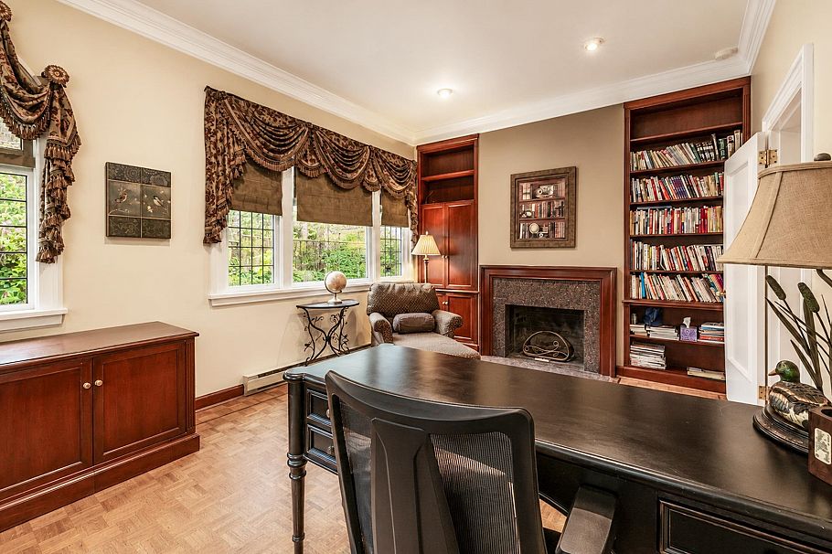 1588 W 29th Avenue Vancouver, BC - 17