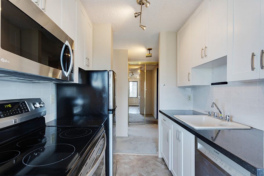 1102 1146 Harwood Street Vancouver, BC - 15