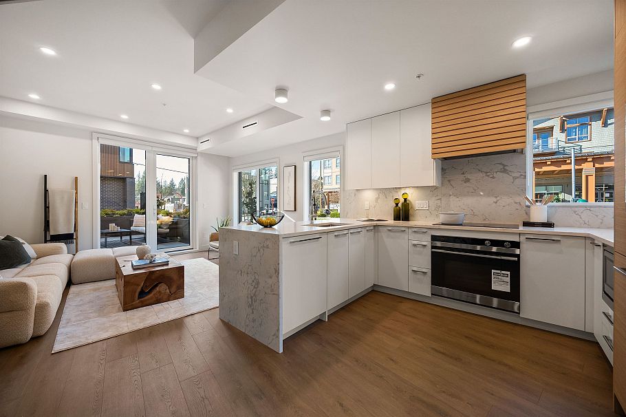 3114 Woodbine Drive North Vancouver, BC - 15