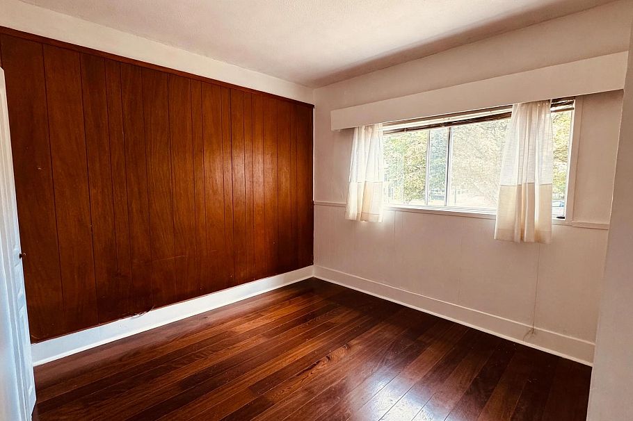 2561 Mcgill Street Vancouver, BC - 3