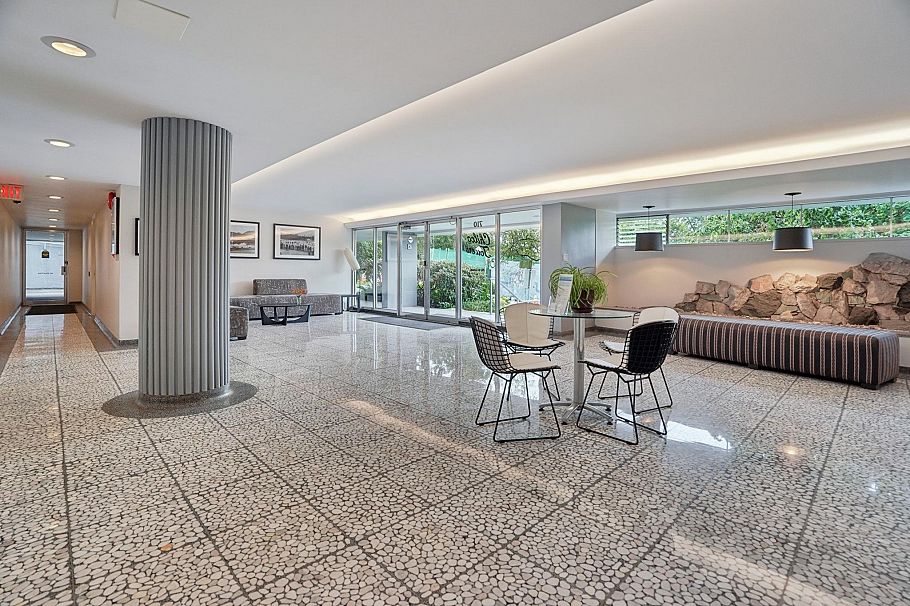 302 710 Chilco Street Vancouver, BC - 7