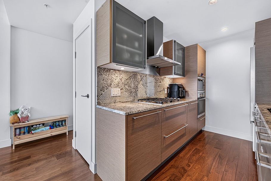 3406 1111 Alberni Street Vancouver, BC - 10