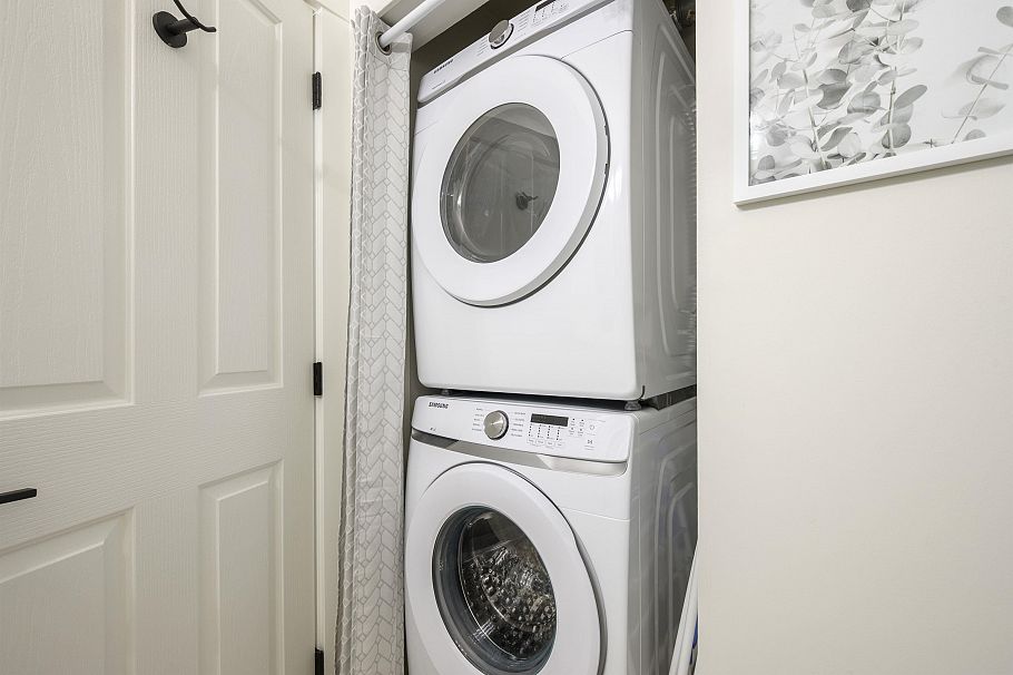 112 2601 Whiteley Court North Vancouver, BC - 21