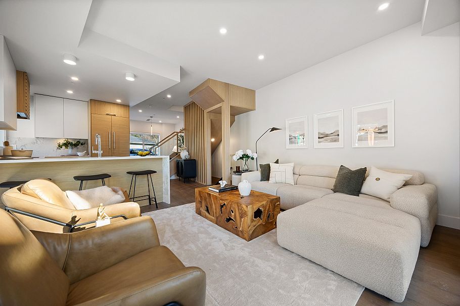 3114 Woodbine Drive North Vancouver, BC - 13