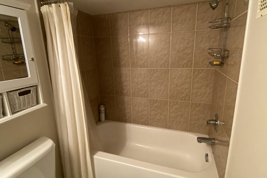 2561 Mcgill Street Vancouver, BC - 16