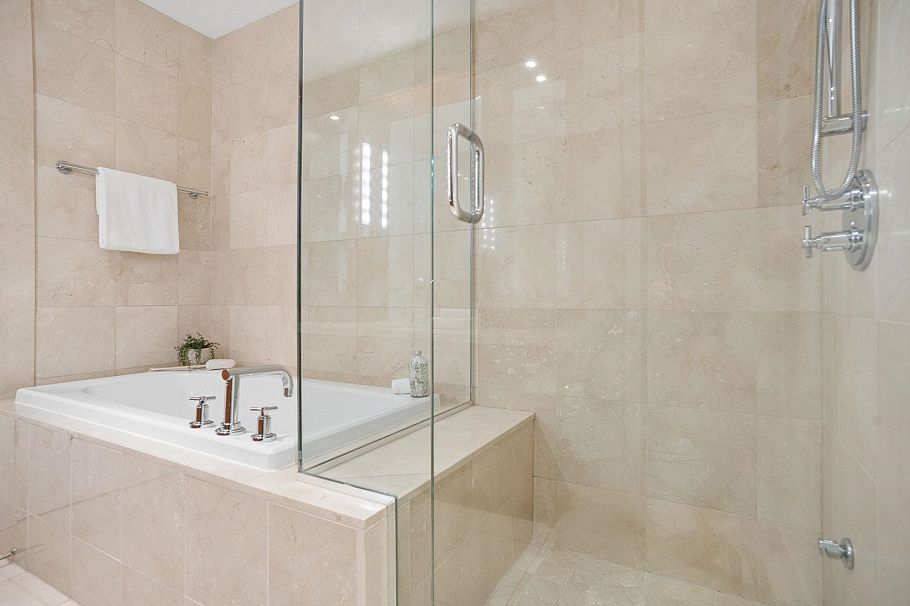 802 628 Kinghorne Mews Vancouver, BC - 17