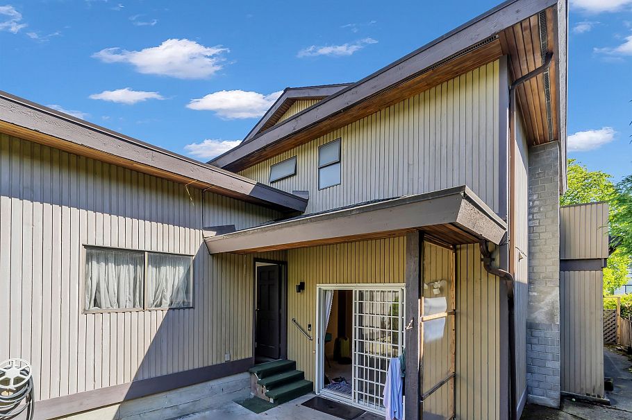 137 W Woodstock Avenue Vancouver, BC - 30