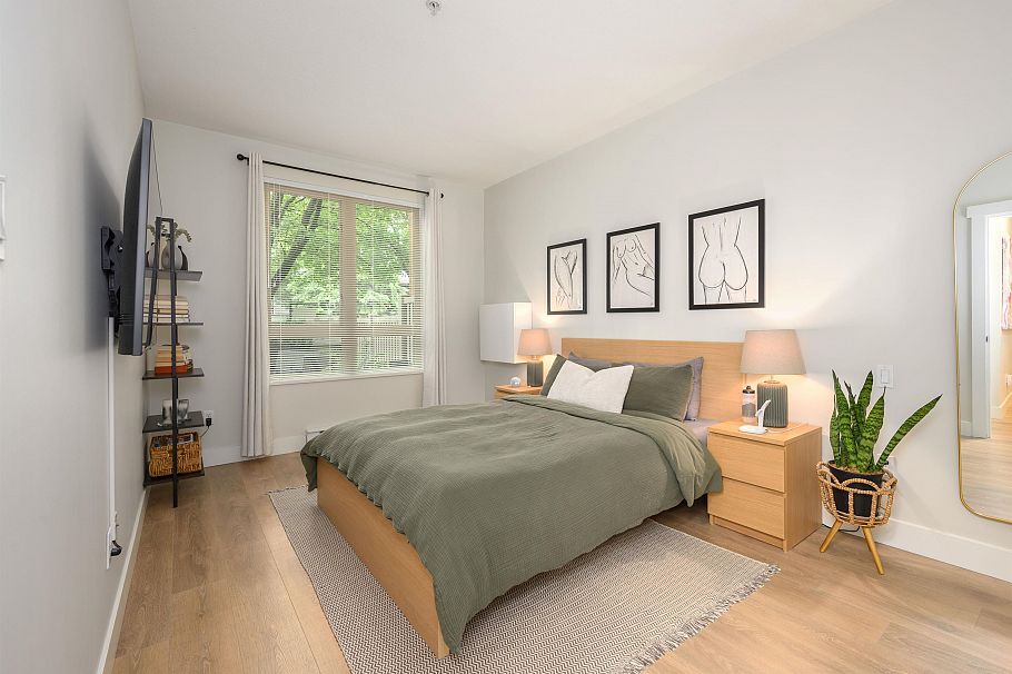 112 2601 Whiteley Court North Vancouver, BC - 14