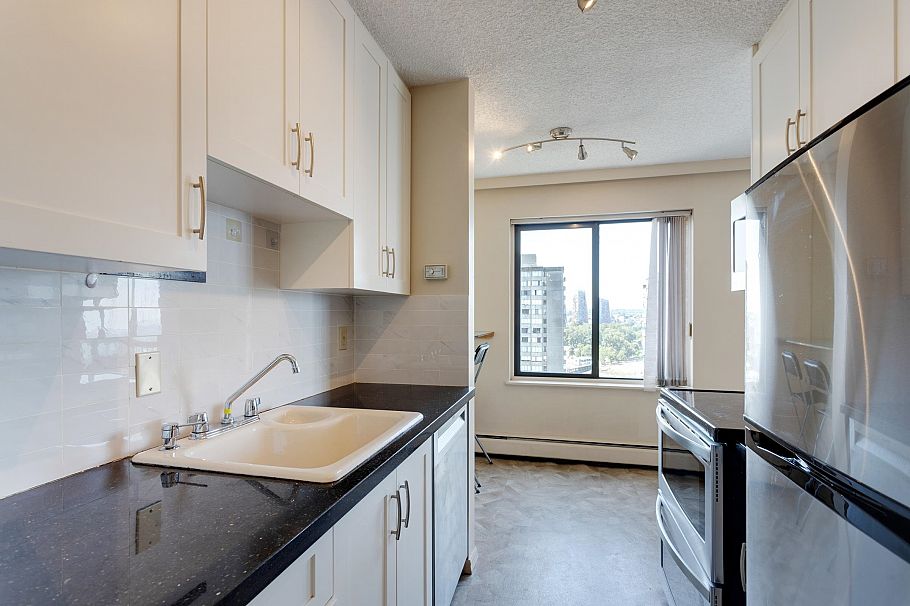 1102 1146 Harwood Street Vancouver, BC - 14