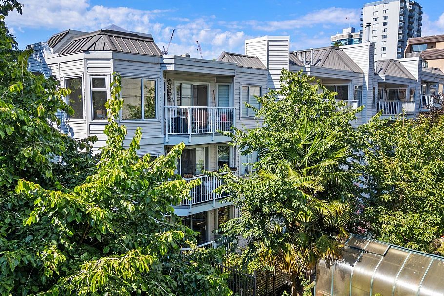 106 1147 Nelson Street Vancouver, BC - 36