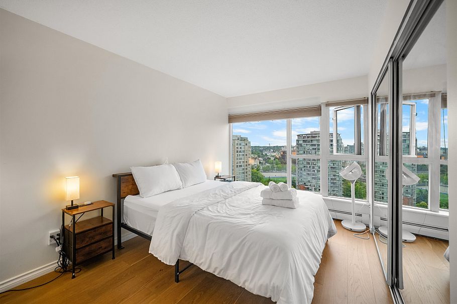 2204 183 Keefer Place Vancouver, BC - 12