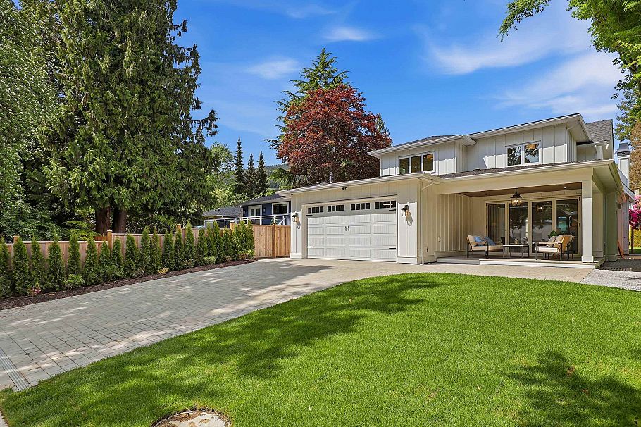 1249 Frederick Road North Vancouver, BC - 39