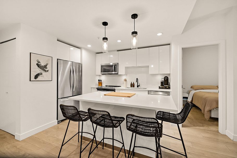 103 719 W 3rd Street North Vancouver, BC - 6