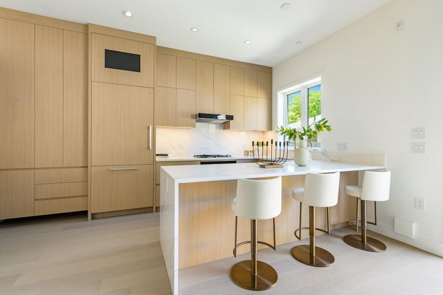 2 3771 W King Edward Avenue Vancouver, BC - 23