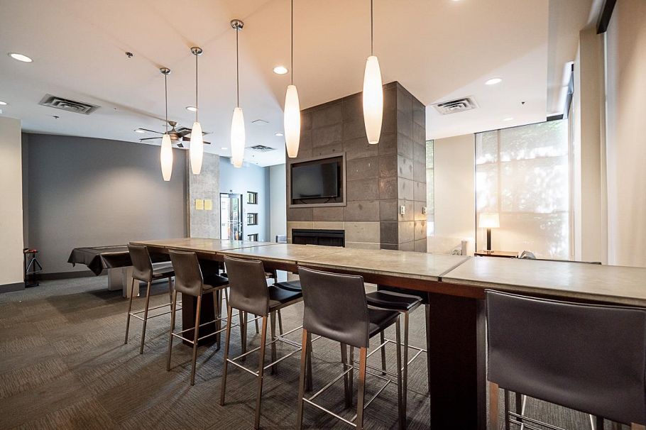 1261 Richards Street Vancouver, BC - 38