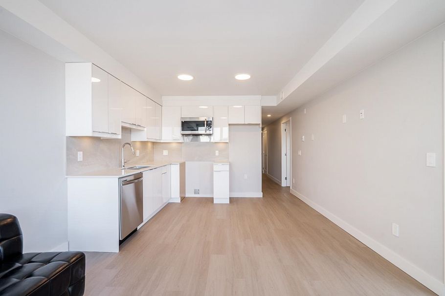 307 3050 Kingsway Vancouver, BC - 16