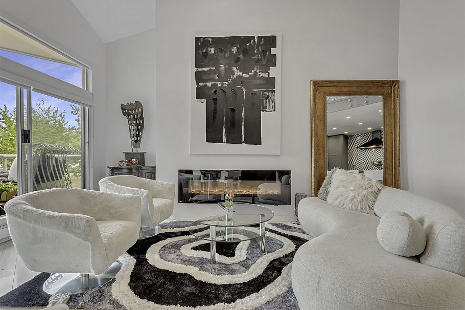 1306 33 Chesterfield Place North Vancouver, BC - 26