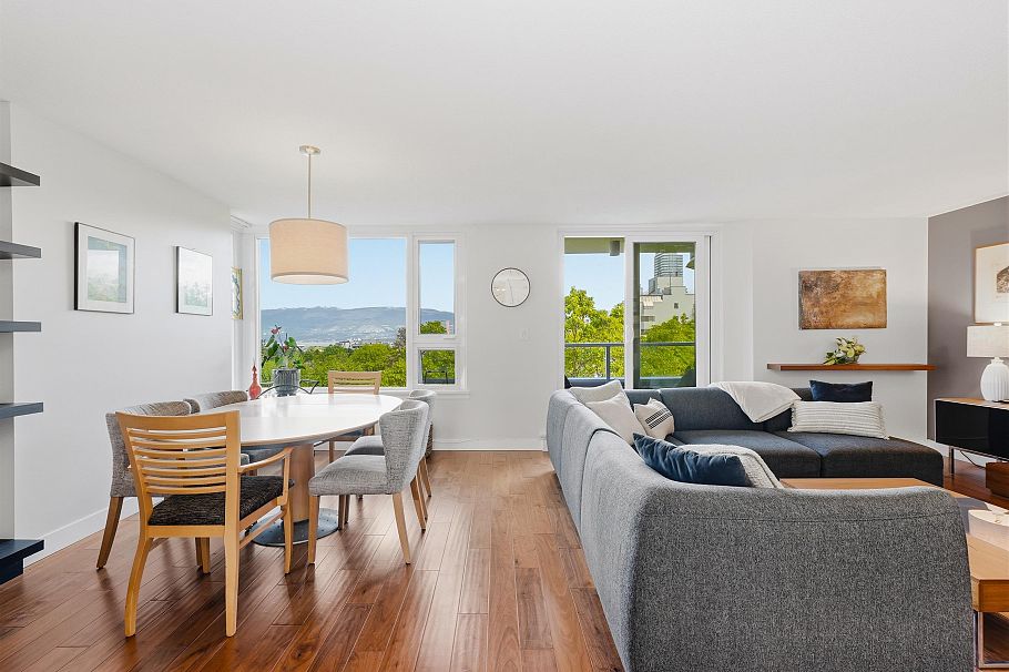 901 1566 W 13th Avenue Vancouver, BC - 1