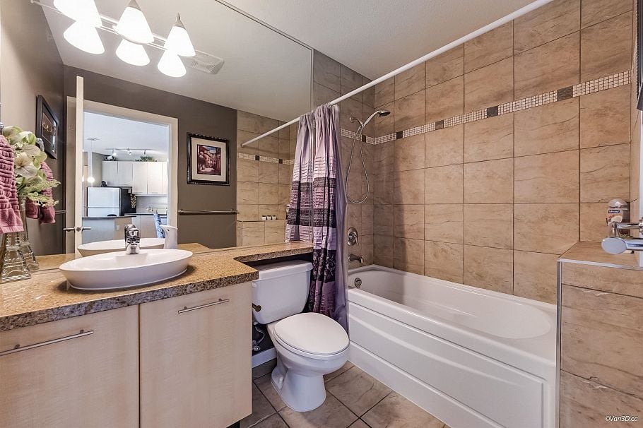 512 560 Raven Woods Drive North Vancouver, BC - 19
