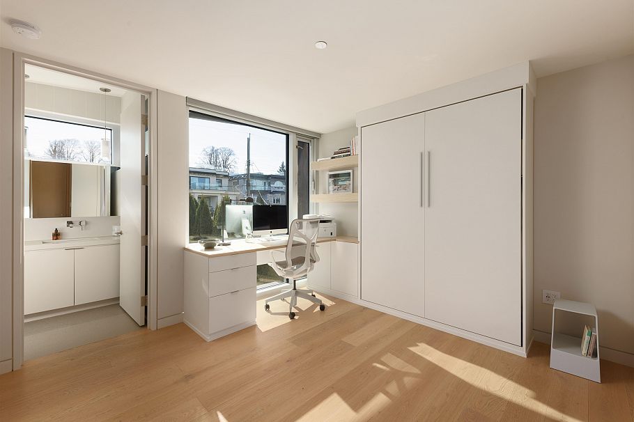 3250 W 20th Avenue Vancouver, BC - 30
