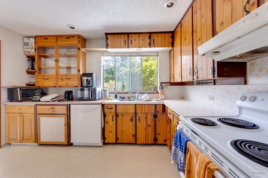2087 Harrison Drive Vancouver, BC - 7