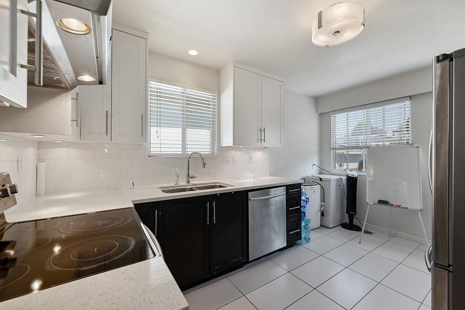 2763 Rosemont Drive Vancouver, BC - 13
