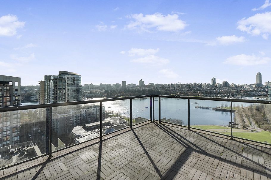 18A 199 Drake Street Vancouver, BC - 12