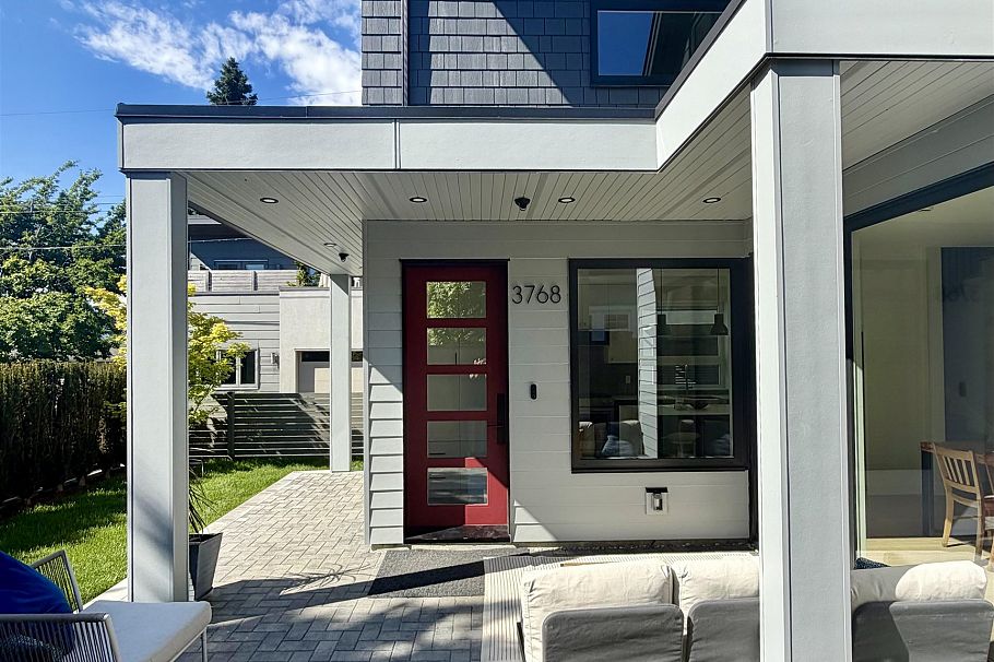 3768 Fleming Street Vancouver, BC - 2