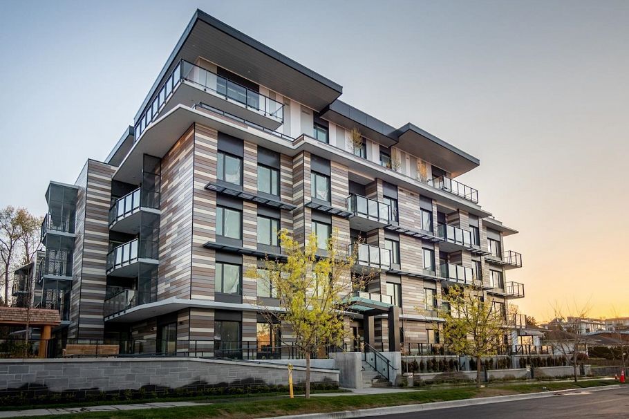 302 488 W 58th Avenue Vancouver, BC - 1