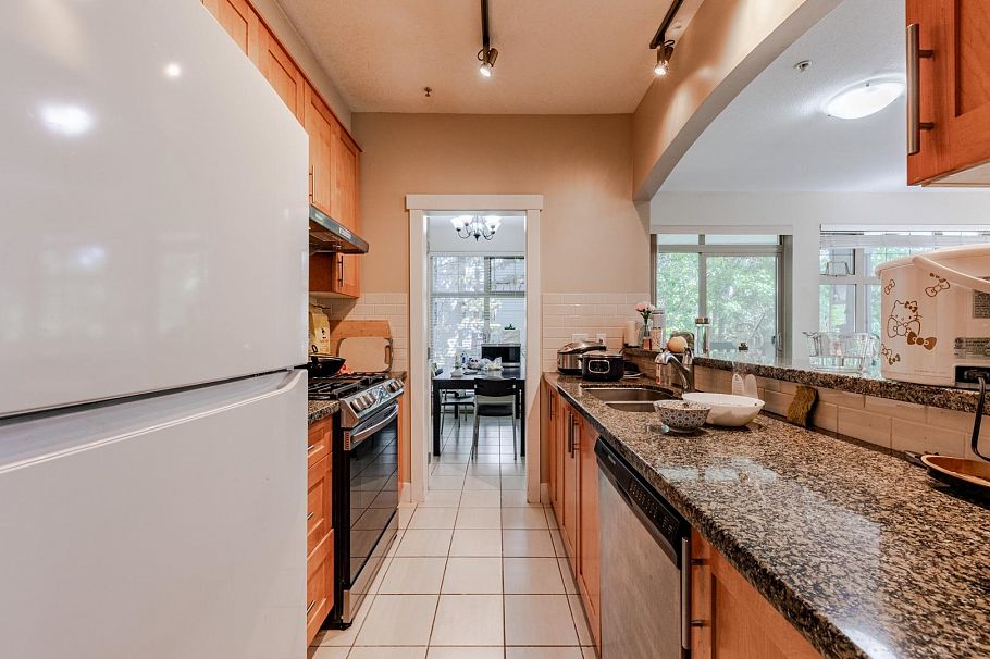 209 4885 Valley Drive Vancouver, BC - 9