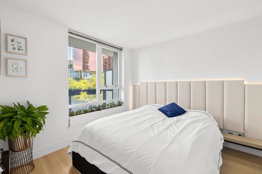 607 939 Expo Boulevard Vancouver, BC - 10
