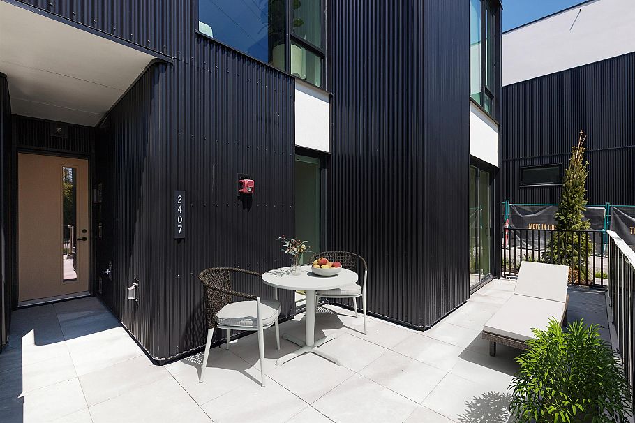 2407 N Grandview Highway Vancouver, BC - 33